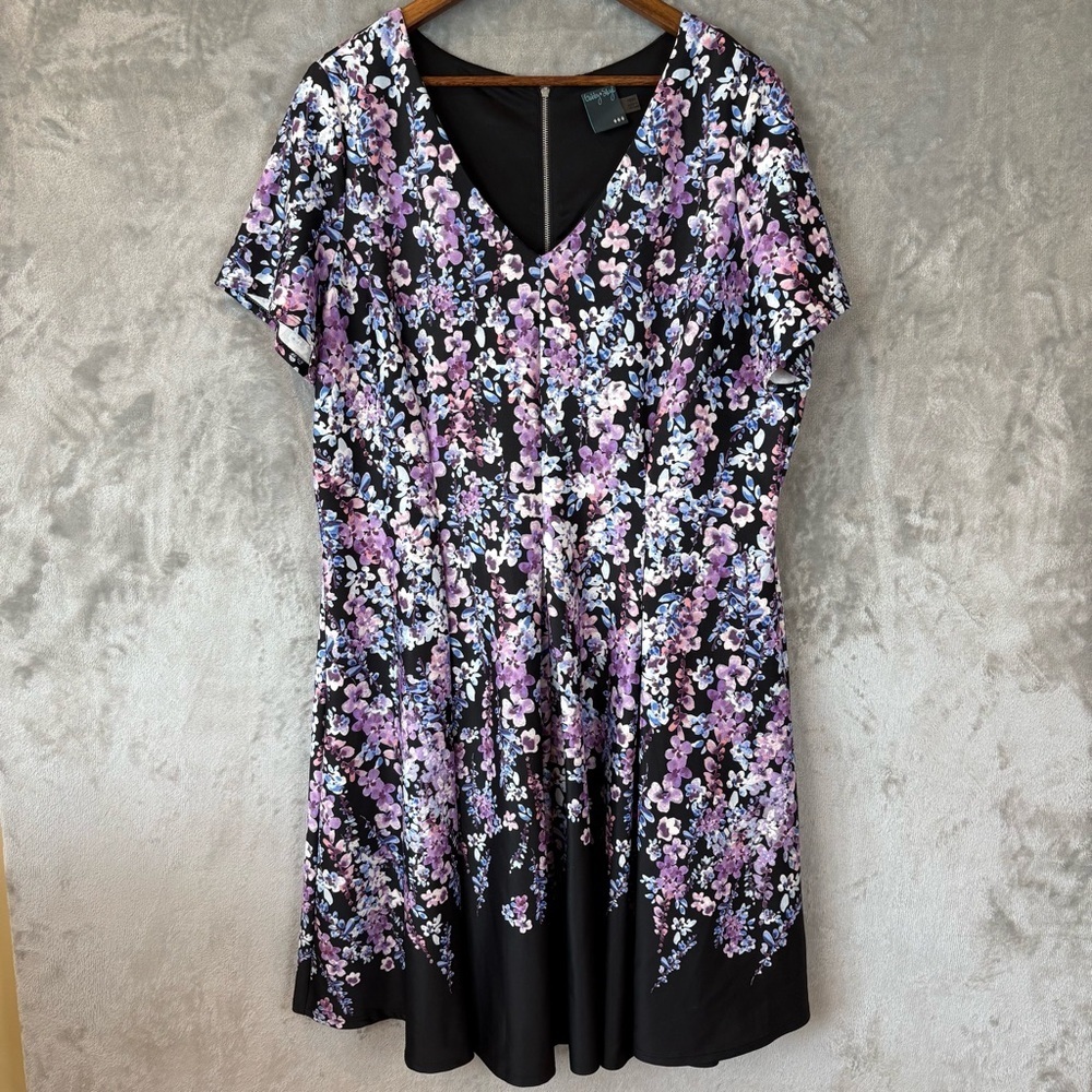Gabby Skye Dress w/Floral Design Short Sleeve Sz 18W